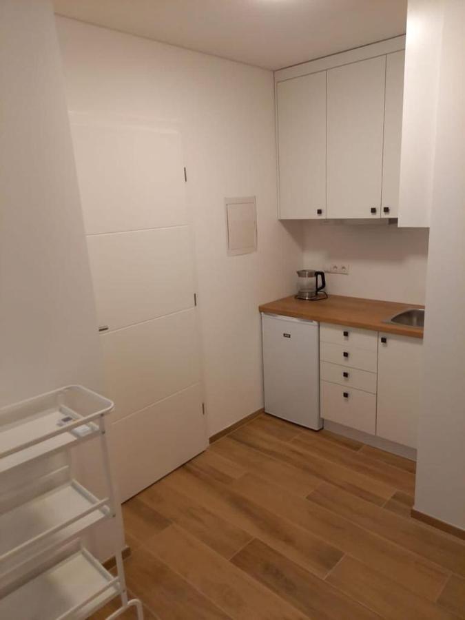 Studio Apartment Zara Bagian luar foto